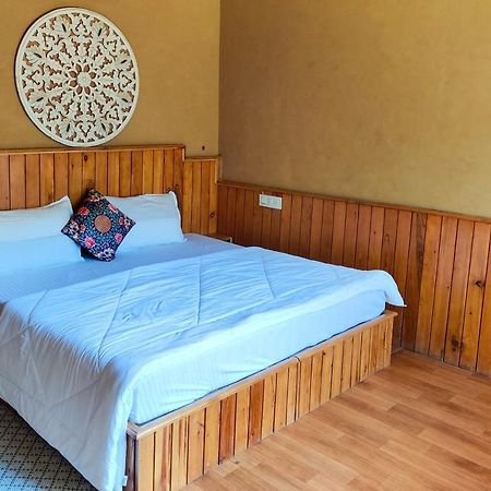 Incredible Guest House Jibhi ภายนอก รูปภาพ